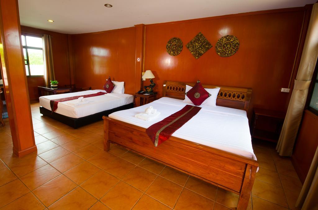 Avila Resort Pattaya Jomtien Beach Exterior photo