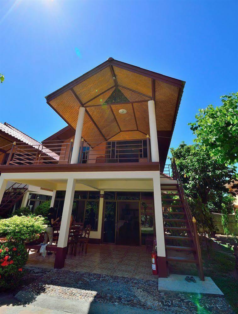 Avila Resort Pattaya Jomtien Beach Exterior photo